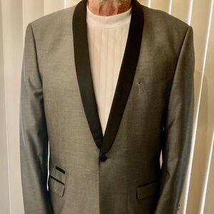 Gray Shawl Collar Two Piece Tuxedo 46 R